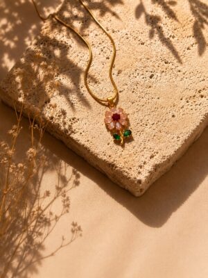 Trisya Crystal Flower Necklace